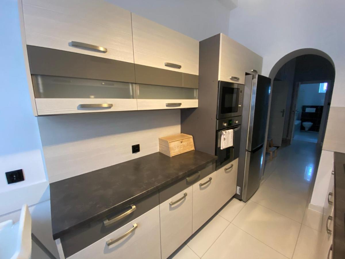 Apartament F21 Deluxe W Bielawie - Widok Na Gory Sowie 비엘라와 외부 사진