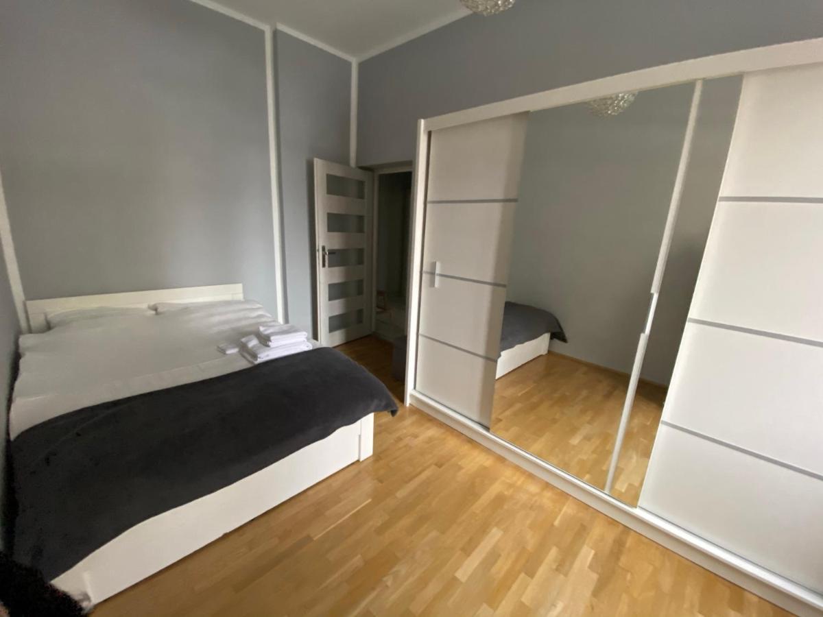 Apartament F21 Deluxe W Bielawie - Widok Na Gory Sowie 비엘라와 외부 사진