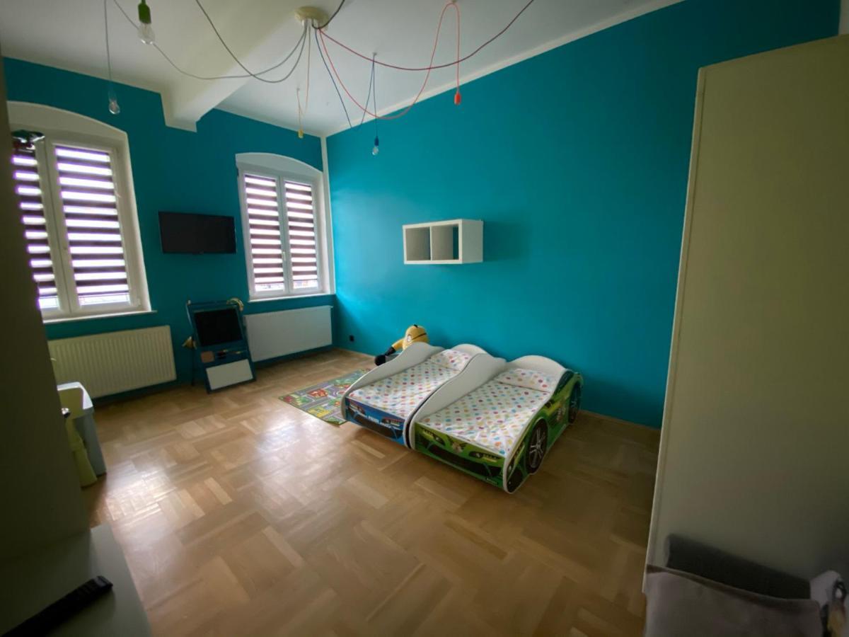 Apartament F21 Deluxe W Bielawie - Widok Na Gory Sowie 비엘라와 외부 사진